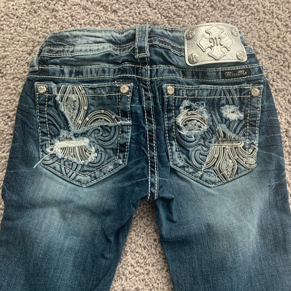 Miss Me Skinny Jeans size 23